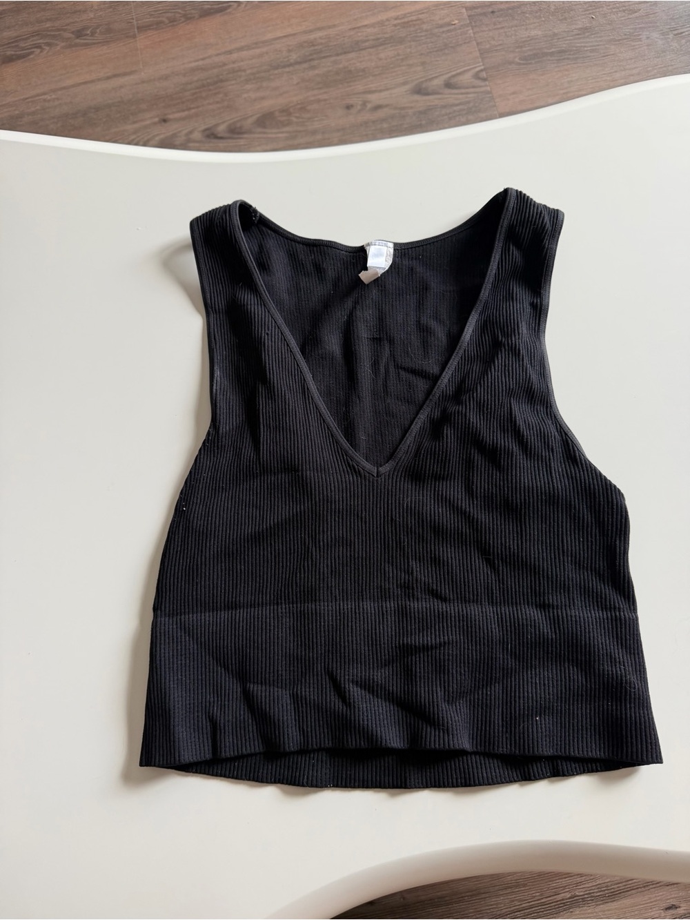 Nikibiki Black Ribbed V-Neck Crop Tank